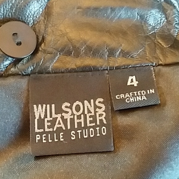 Wilson's Black Leather Skirt - Picture 7 of 8